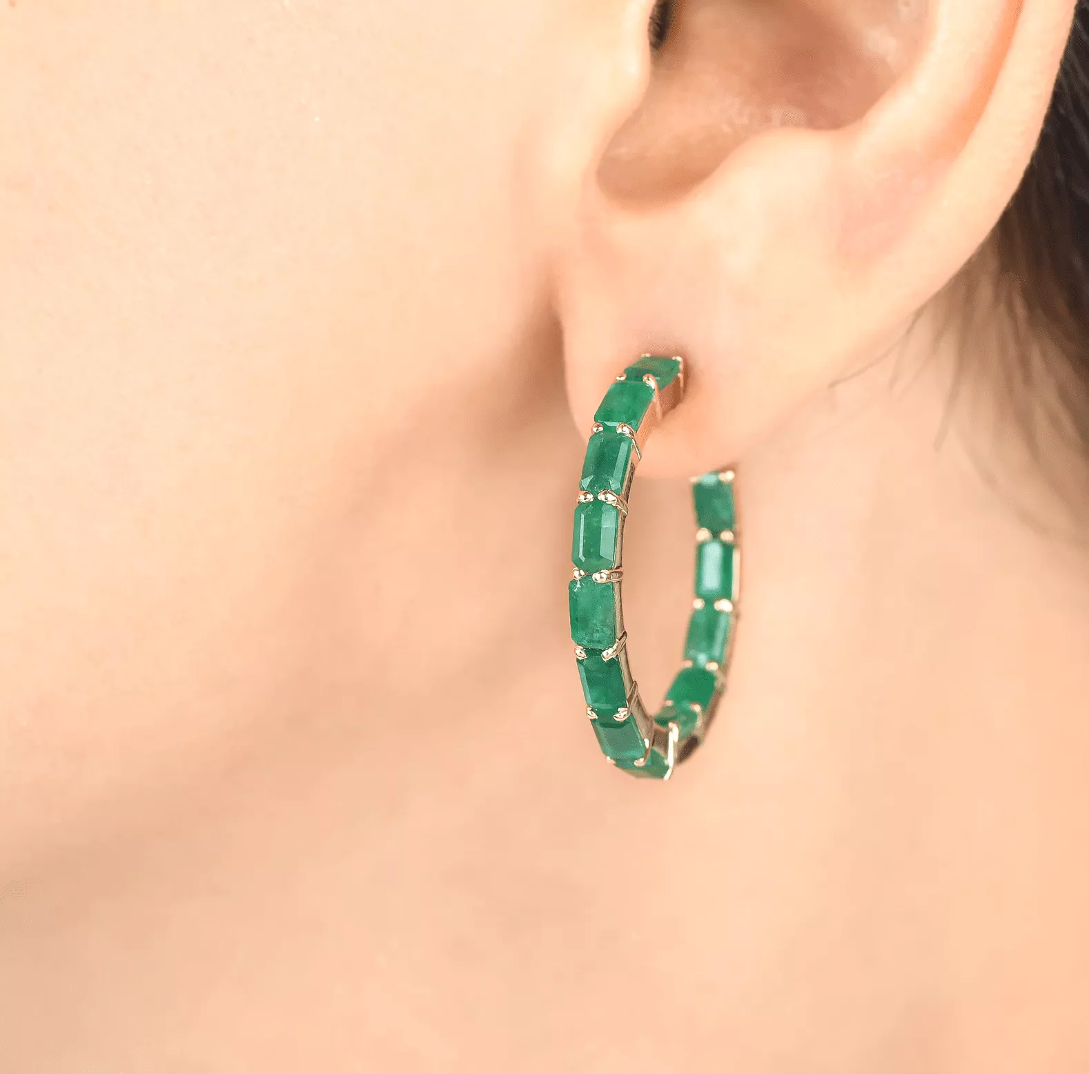 14K & 18K Gold Emerald Hoop Earrings