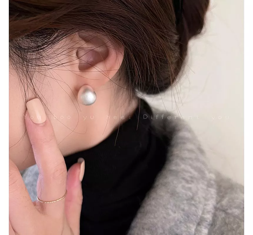 Bead Stud Earring IL18