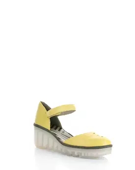 BISO305FLY 020 YELLOW Velcro Shoes