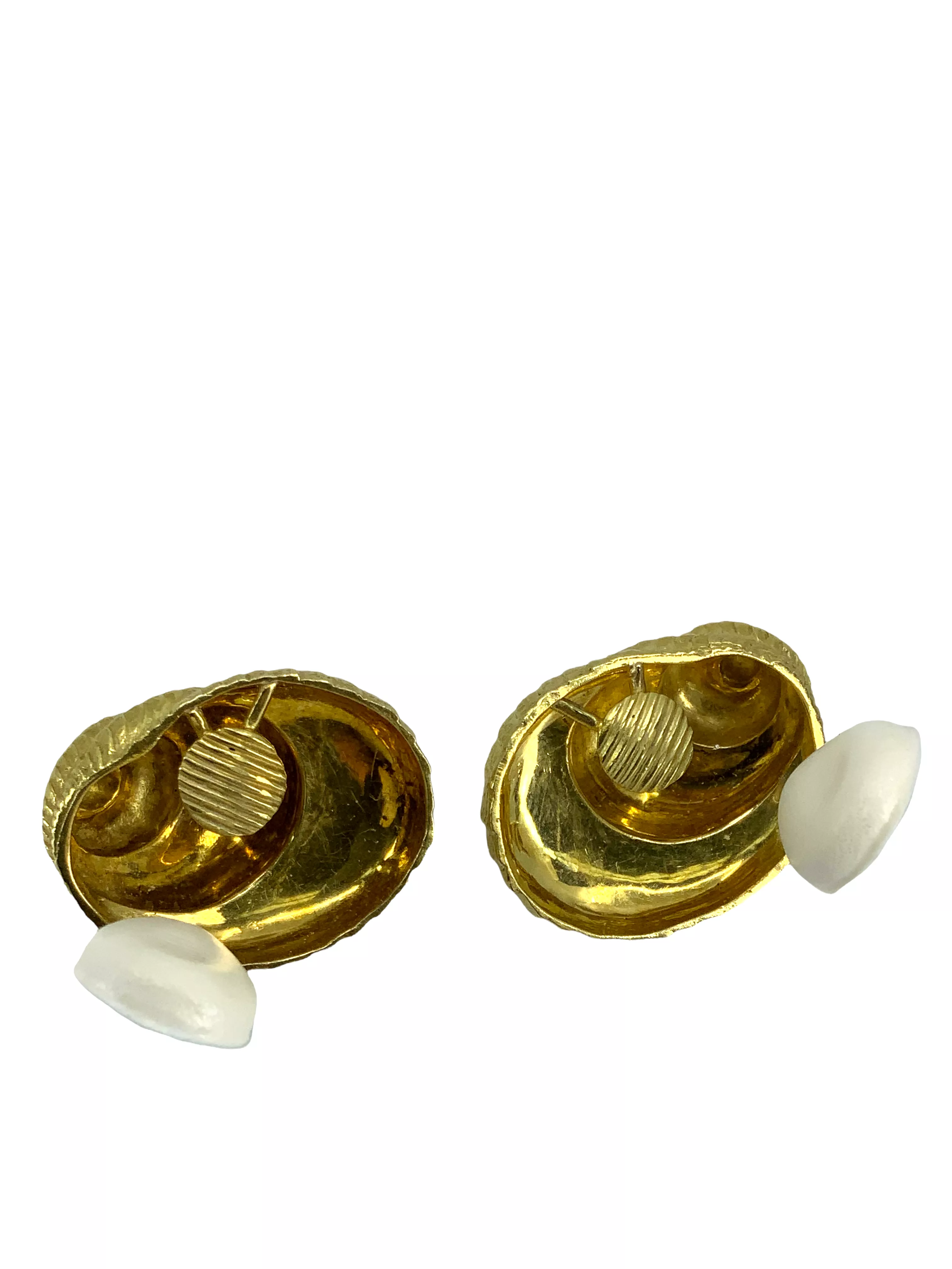 David Webb 18k Gold Shell Earrings