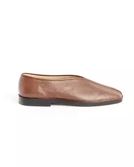 Flat Piped Slippers in Golden Brown