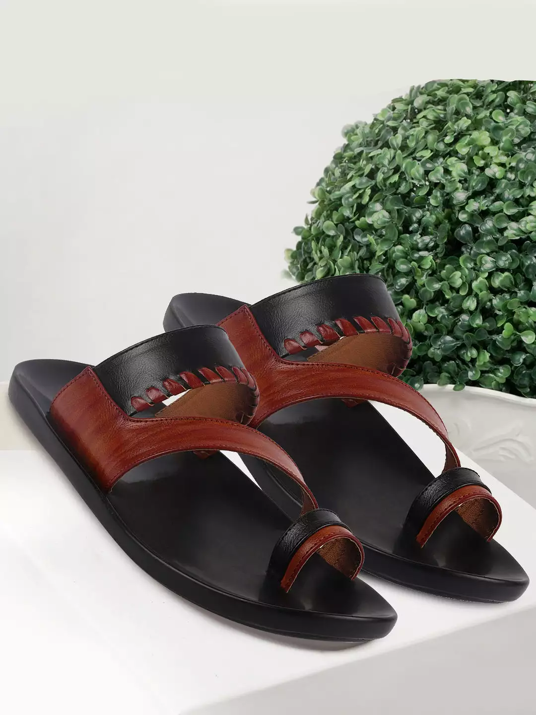 Men Tan Slip On Outdoor Toe Ring Slippers