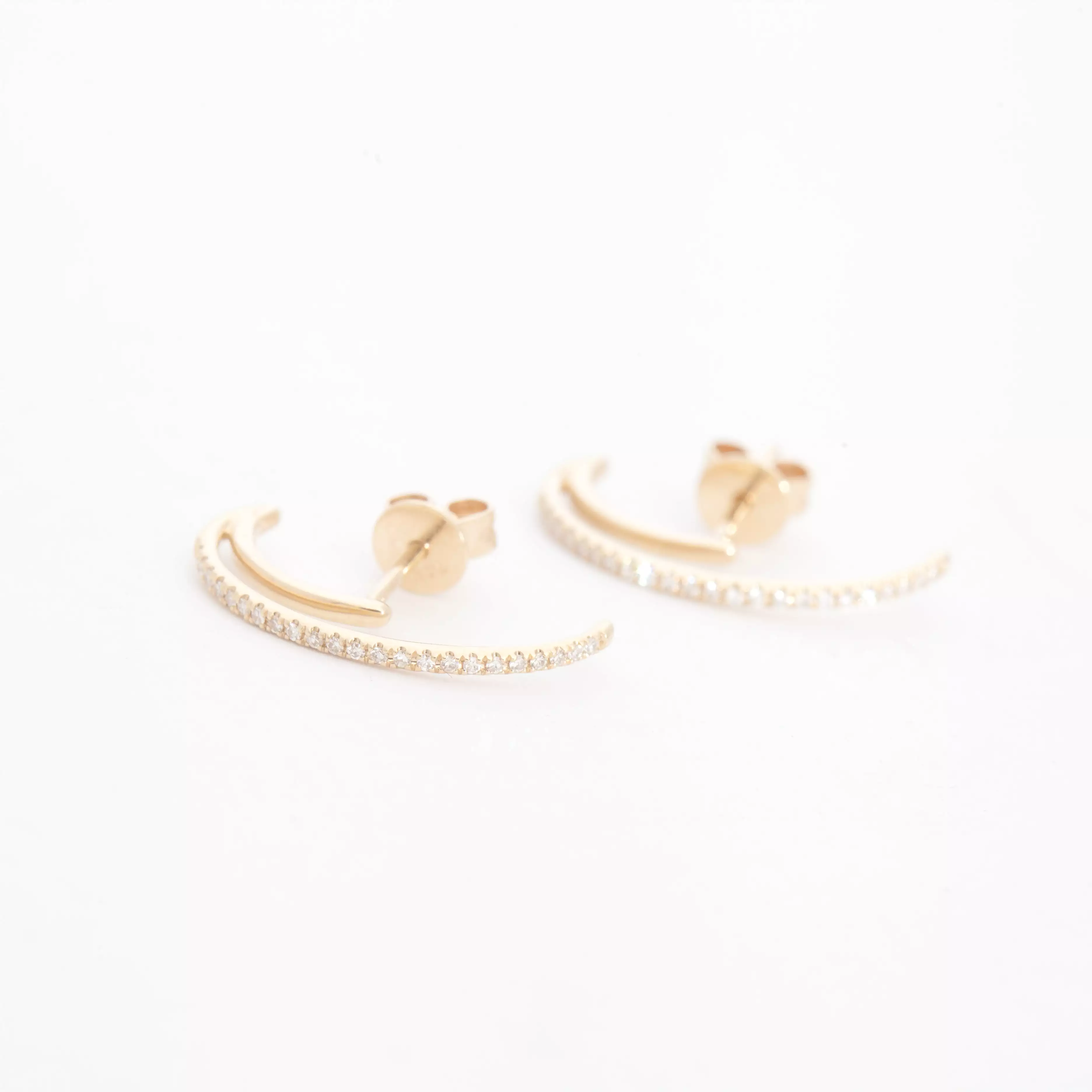 Pavé Diamond Colmillo Earrings