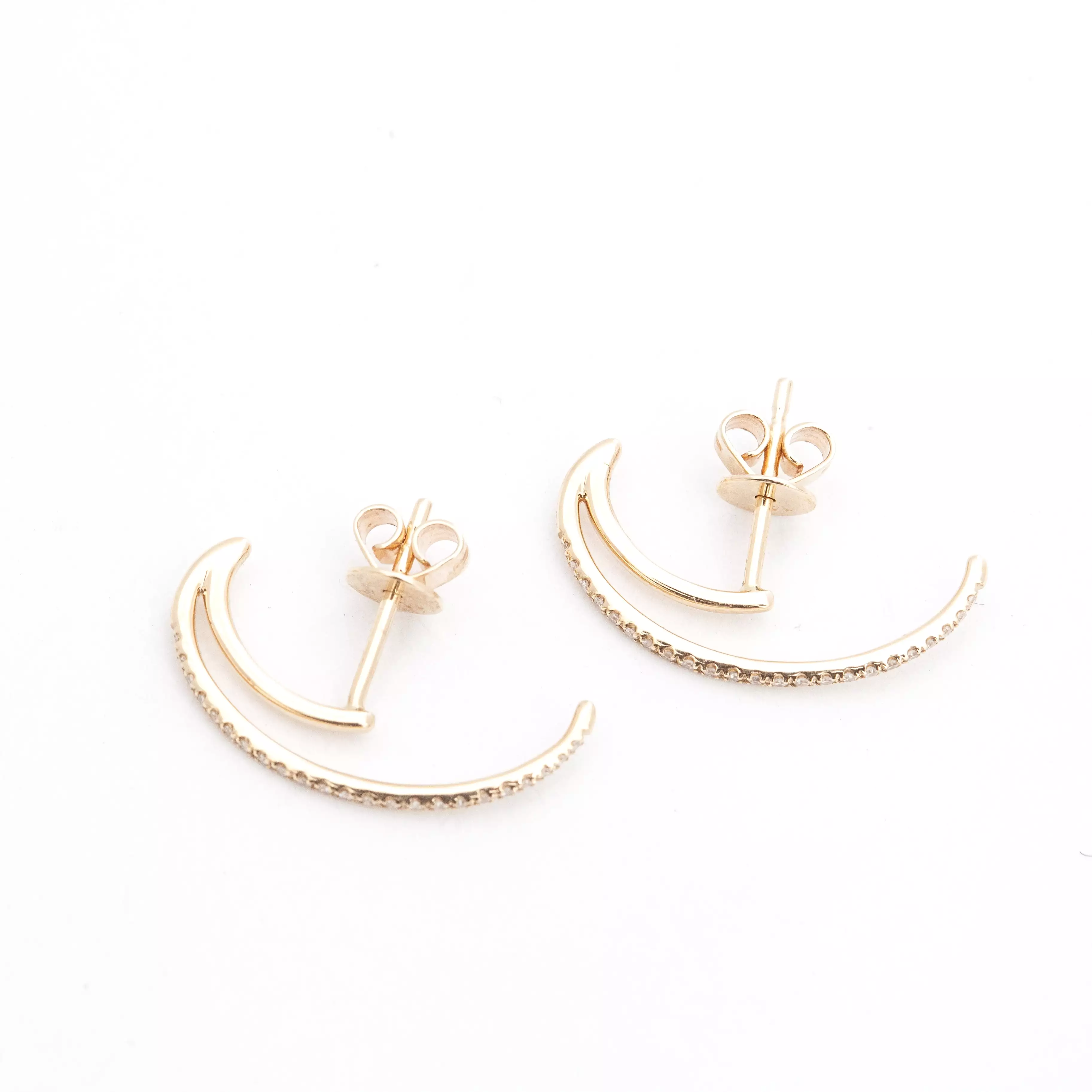 Pavé Diamond Colmillo Earrings