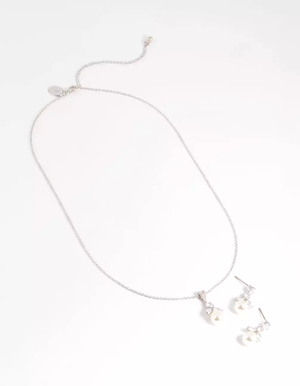 Rhodium Diamond Simulant Flower Pearl Necklace & Earrings Set