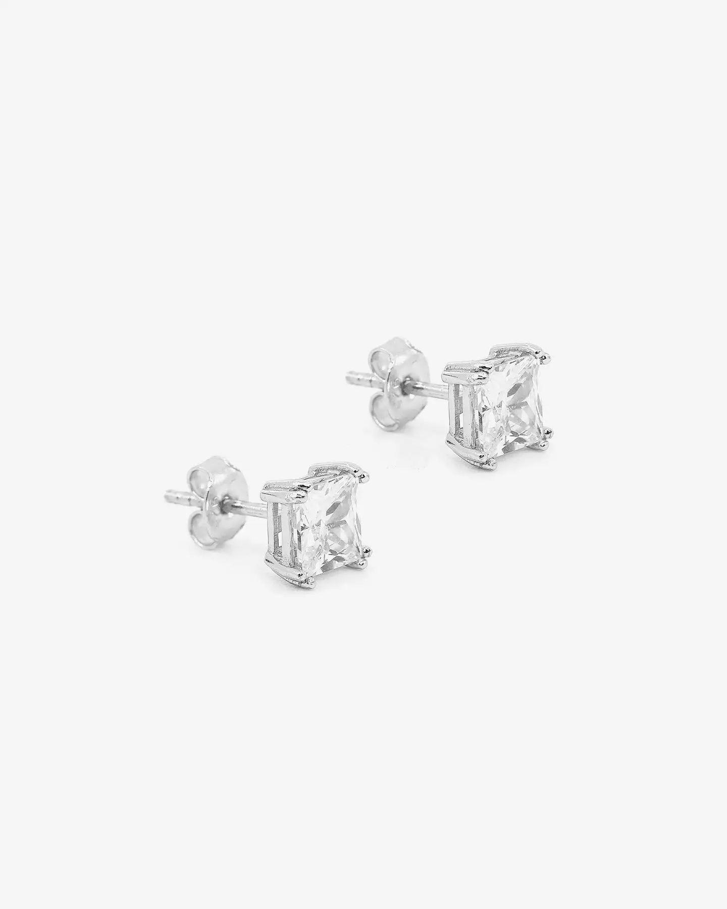 Saint Morta Square Cut Earrings White Gold