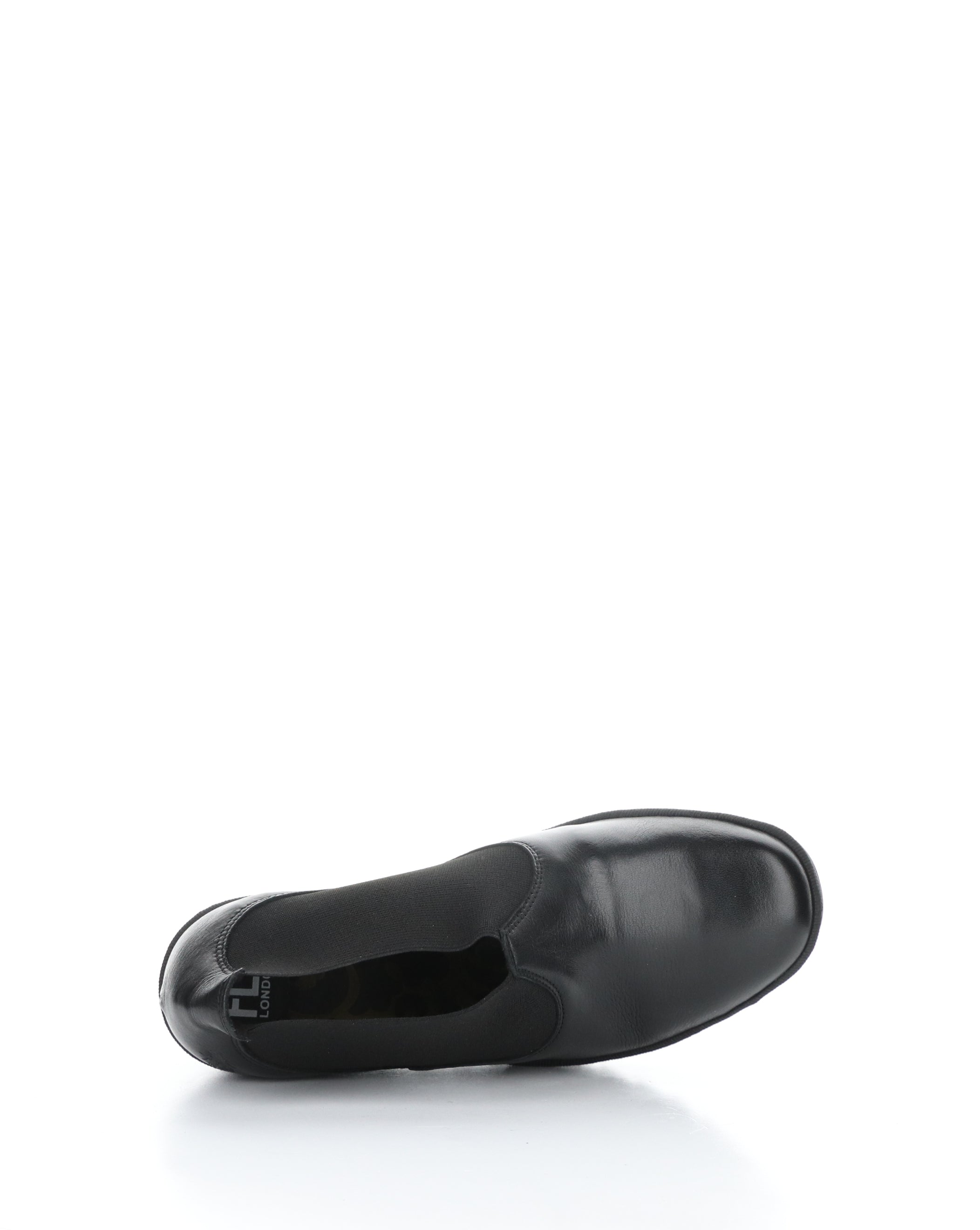 YIFY447FLY 000 BLACK Round Toe Shoes