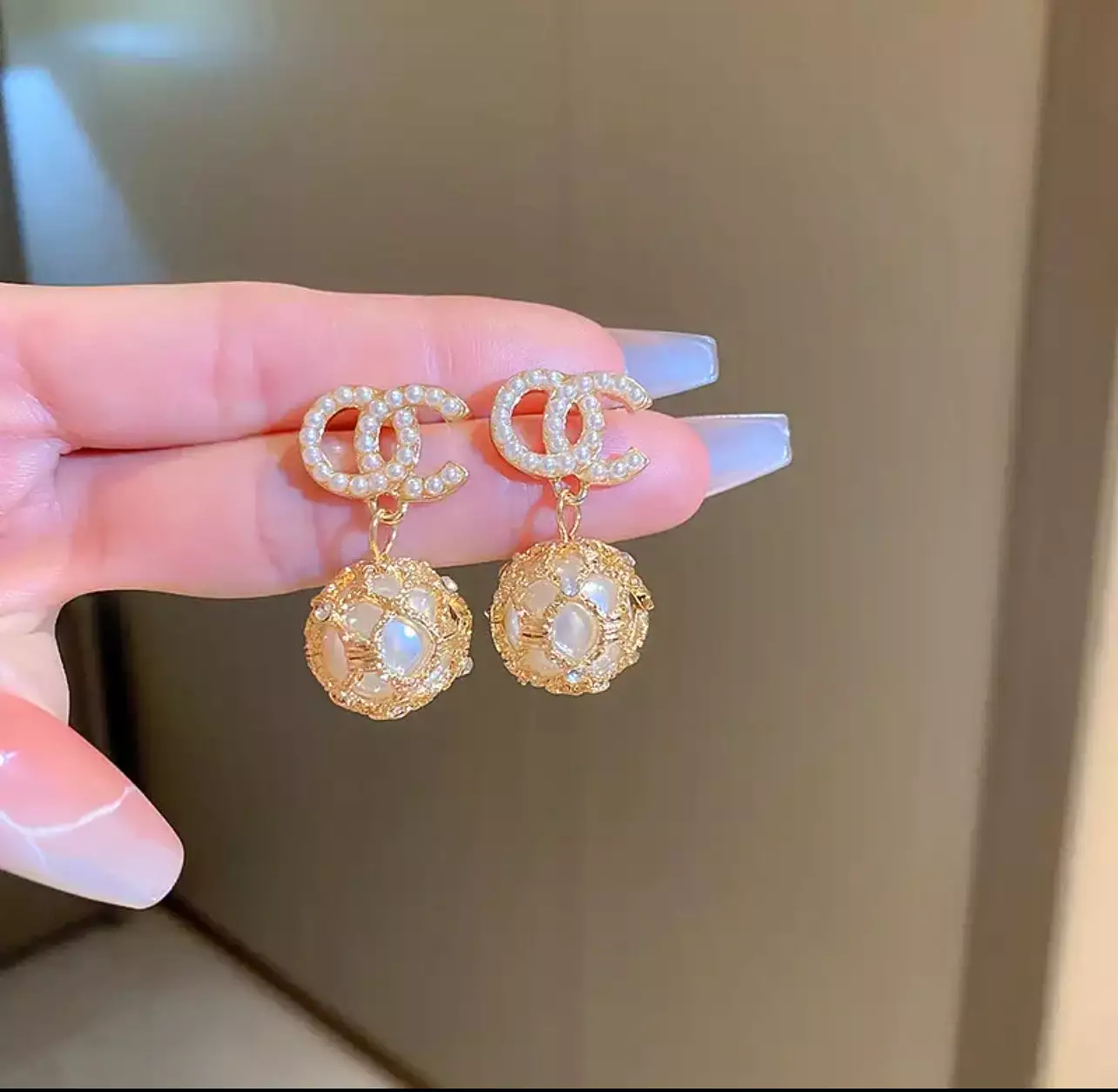 zircon letter earrings high sense of luxury earrings S1755057